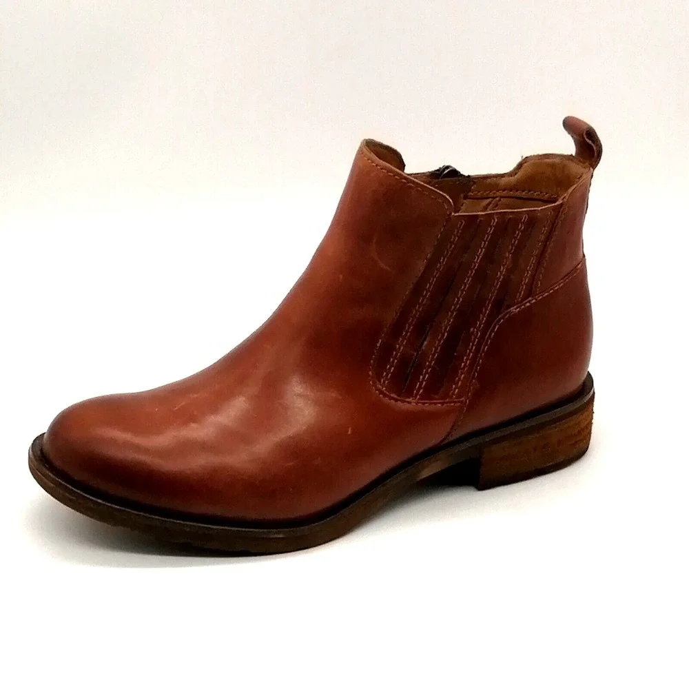Sofft Shoes‎ Womens Ankle Boot Brown Leather Side Zip Elastic Gussets 6